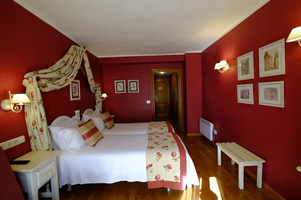 Hotel Pradas Ordesa