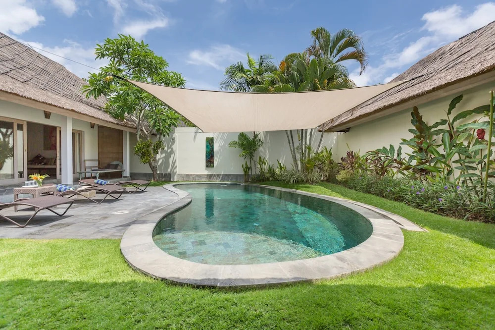 Villa Damai Manis