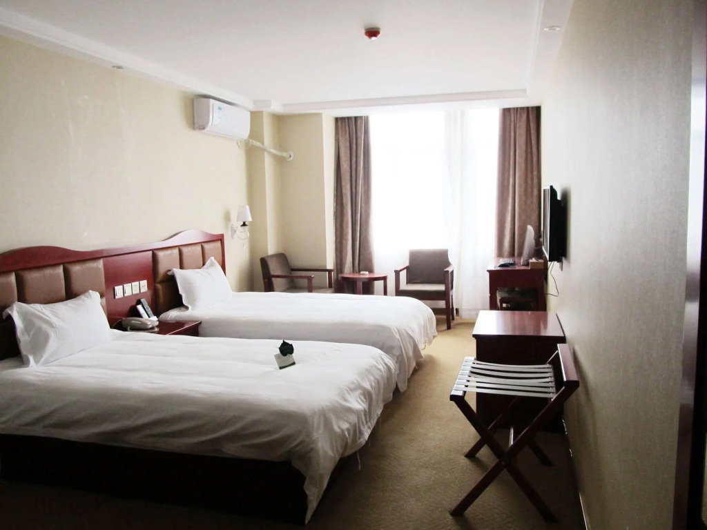 Manston Holiday Hotel