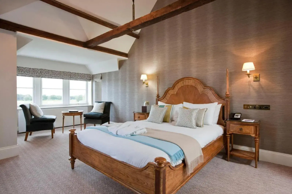 Wivenhoe House Hotel