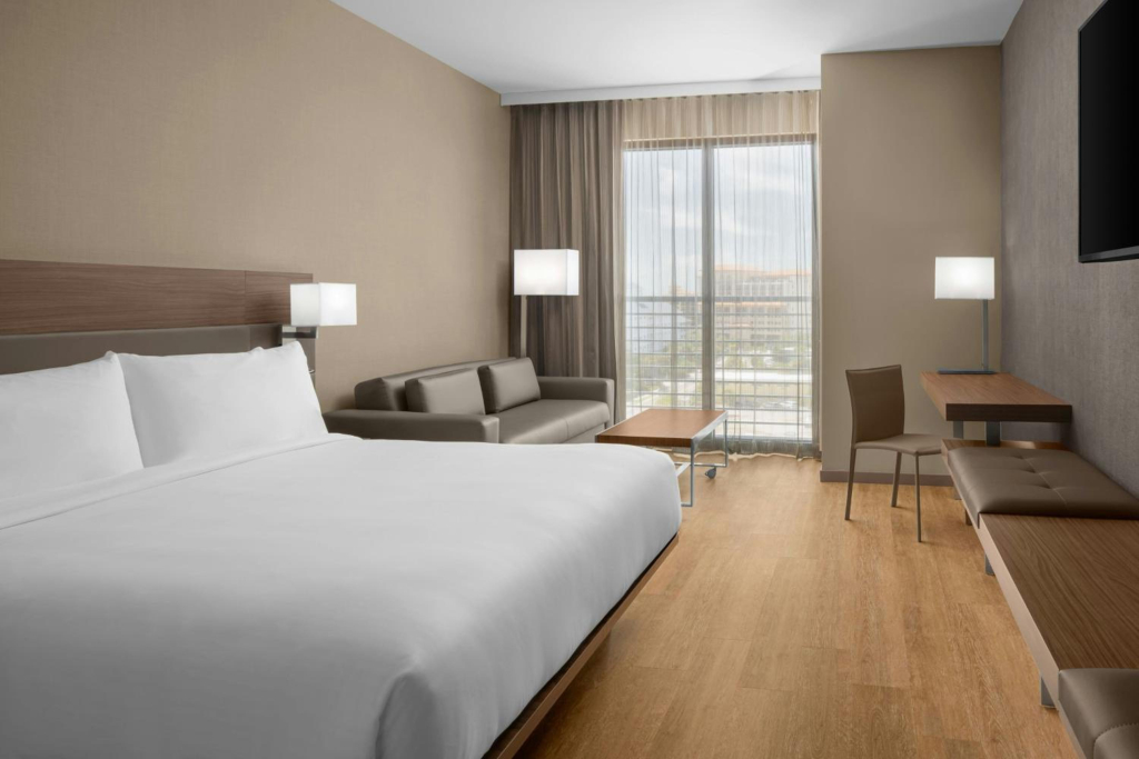 AC Hotel by Marriott Clearwater Beach