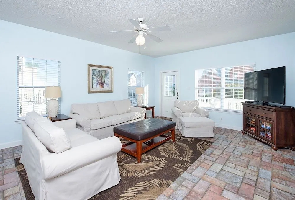 Dolphy Dunes East - 3 Br Home