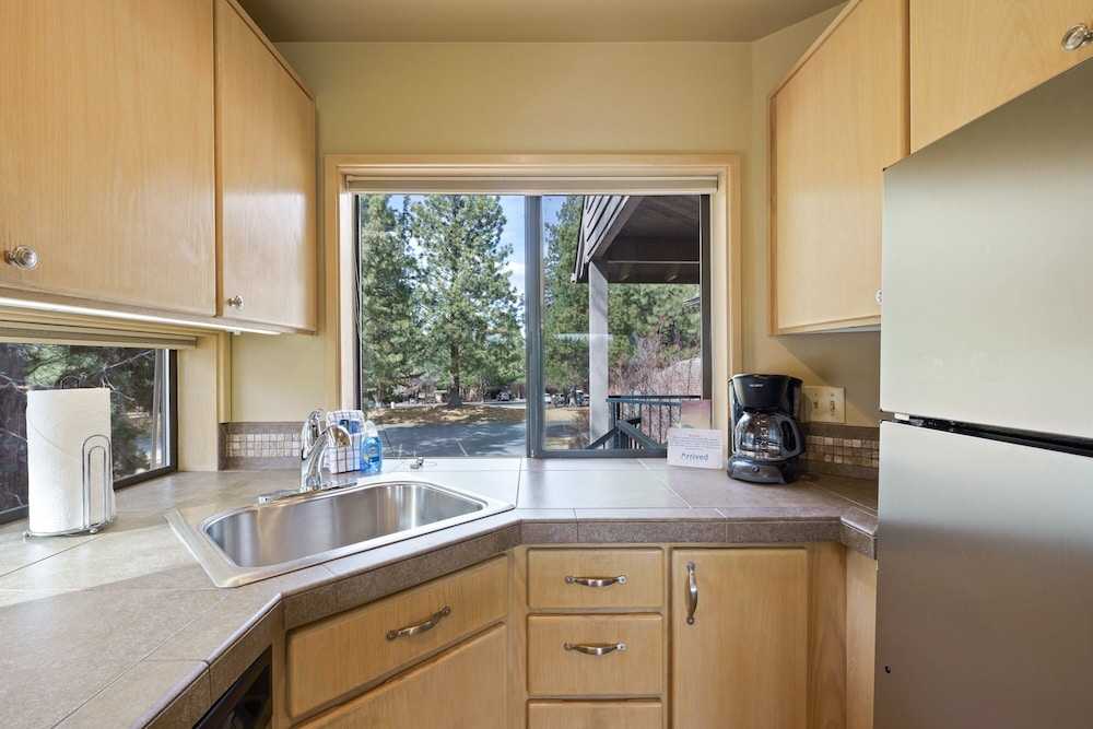 River Ridge 429ab 3 Bedroom Condo