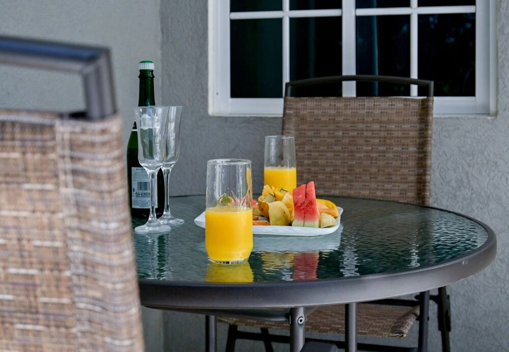 Champagne Villa
