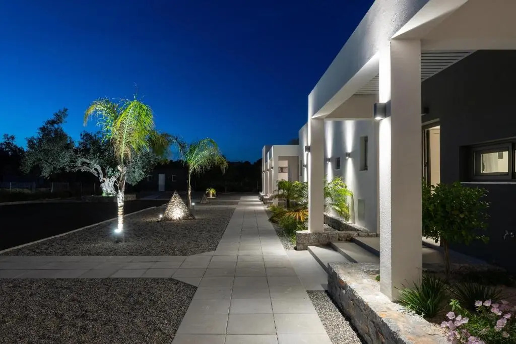 Armonia Suites