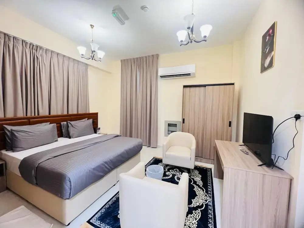 Town Plaza Hotel Apartments