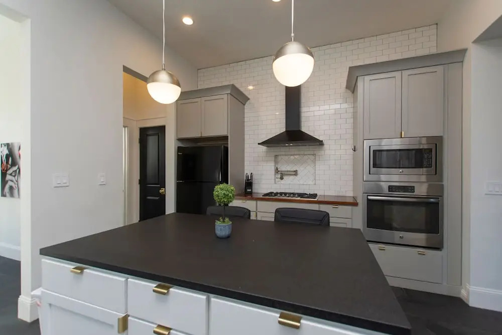 Award Winning 4 BR in Old Louisville