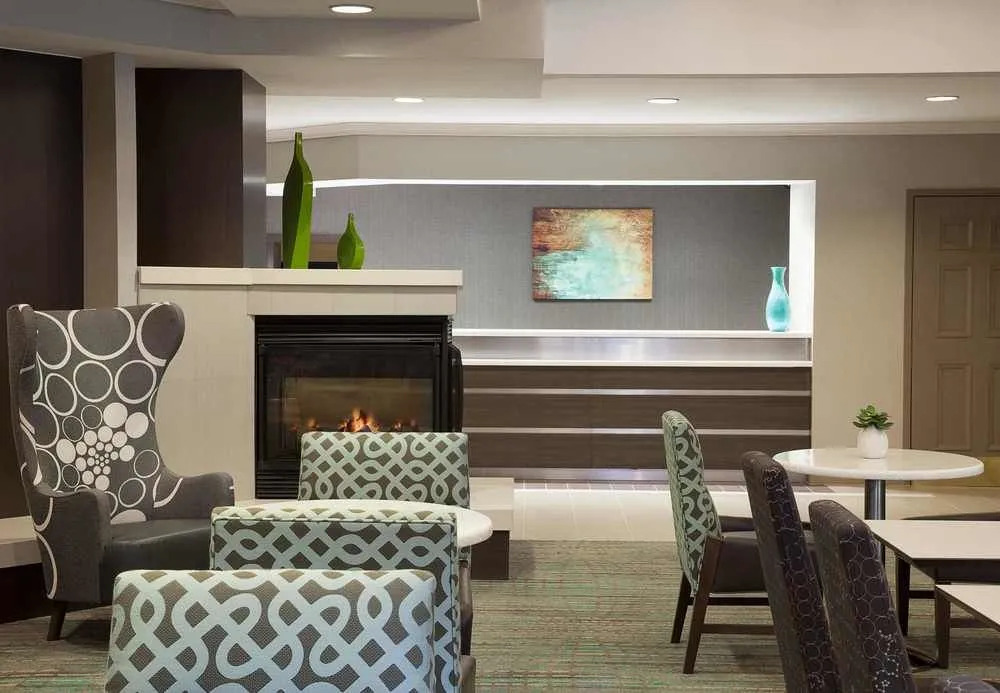 Cambridge Suites Mississauga