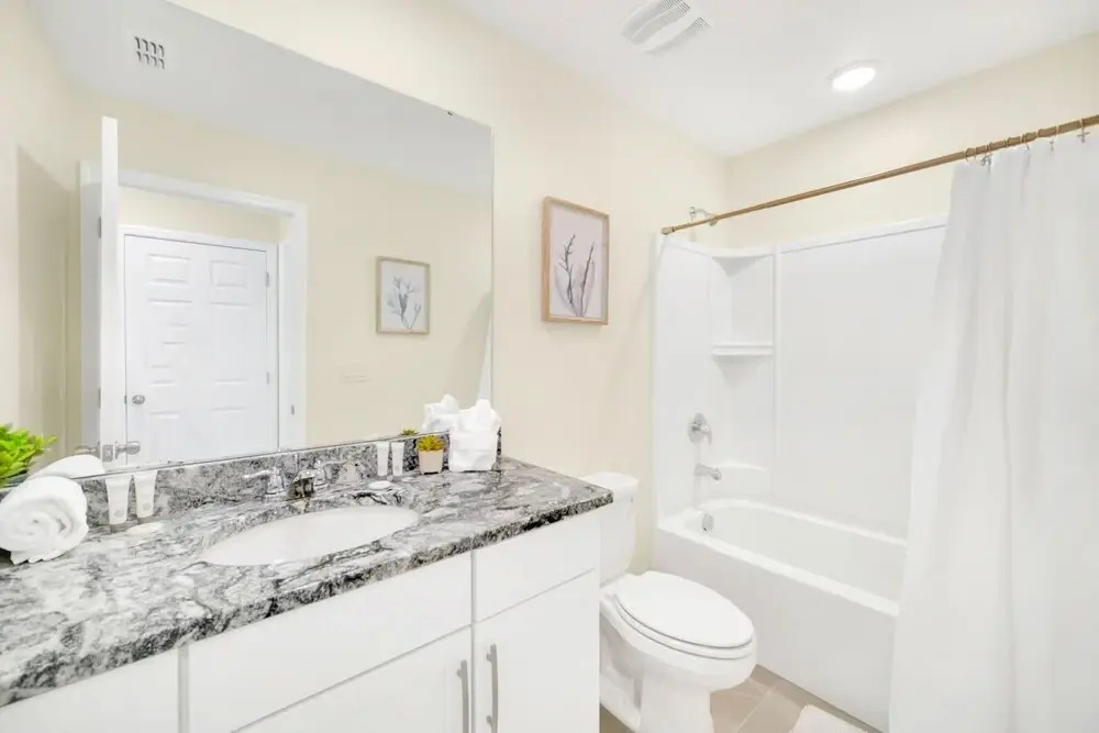 8BR Home Near Disney w Pool Hot Tub Games