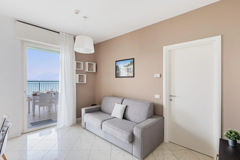 Residenza Miralago - 05 Fabiana - Locazione BK