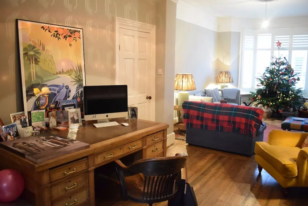 Shepherd's Bush 2 Bedroom Home