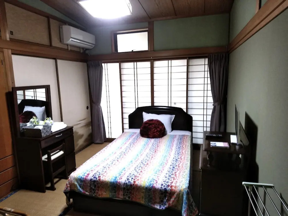Hitoyoshi Mori no Hall Lady's Inn – Caters to Women