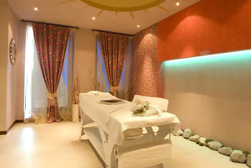 Hotel Parigi
