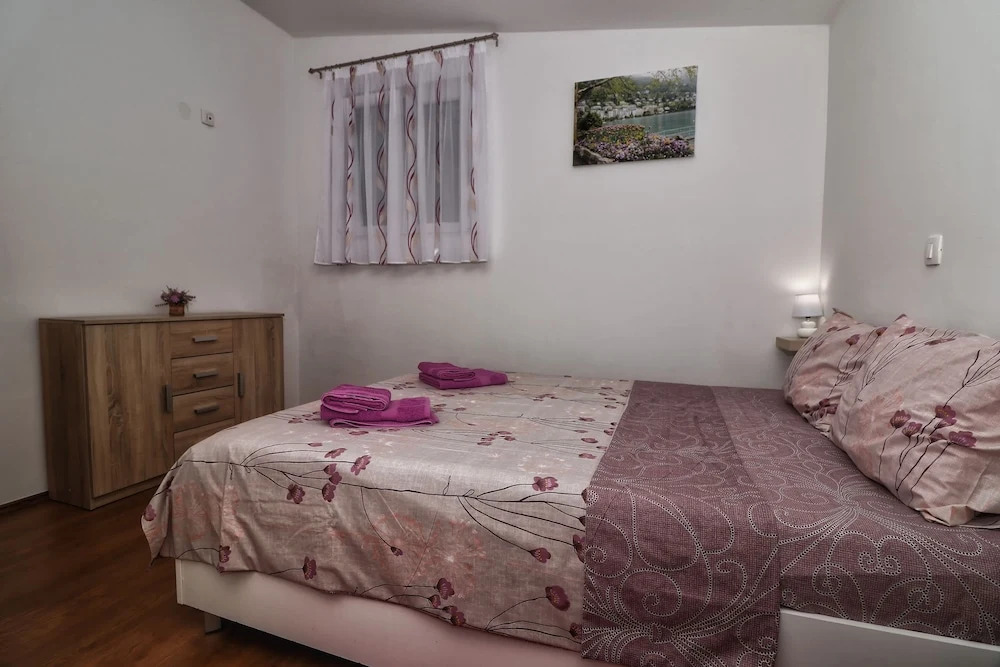 Apartment Bozac