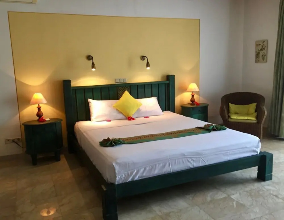 Gunung Paradis Retreat