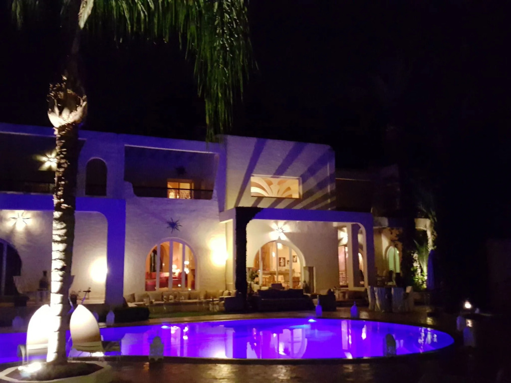 Villa Riadana