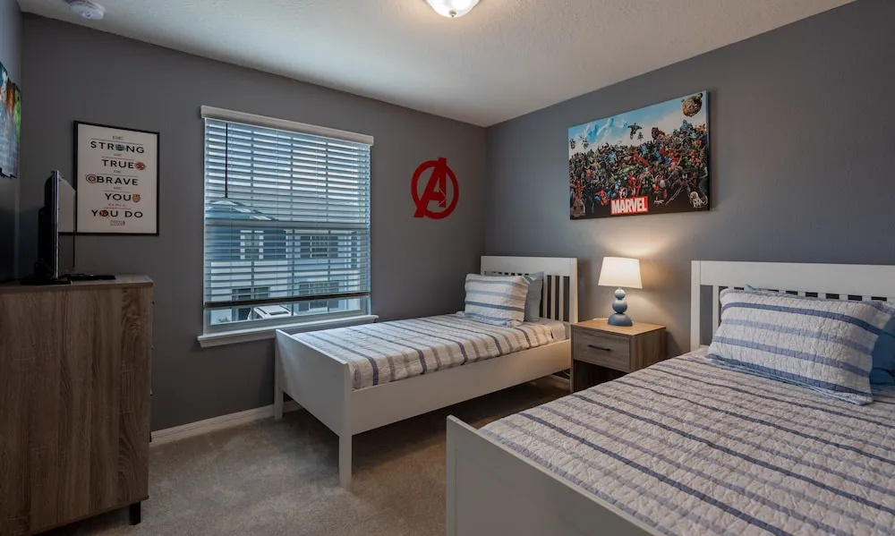 7155oml-solterra Resort 5 Bedroom Townhouse by RedAwning