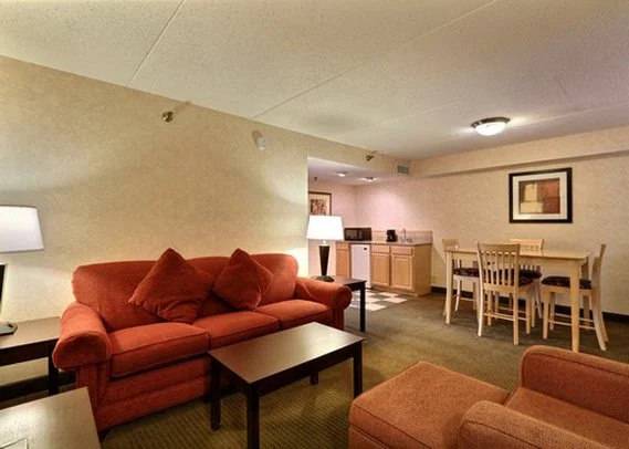 Motel 6 Melrose Park