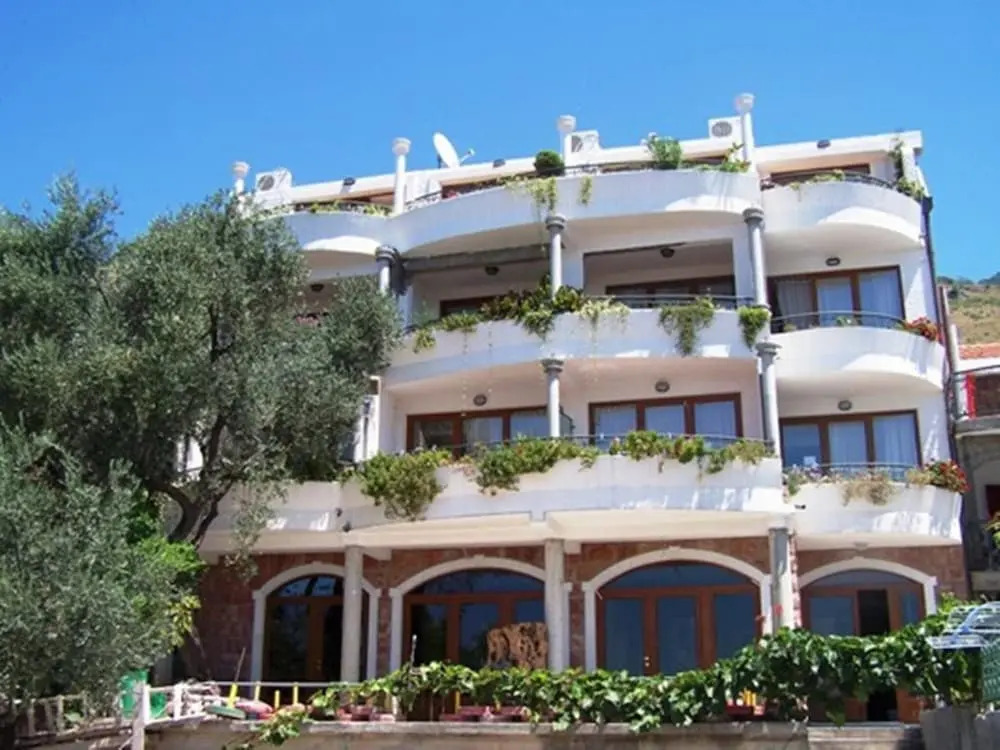 Levantin Inn 122 Suite Sea View N13