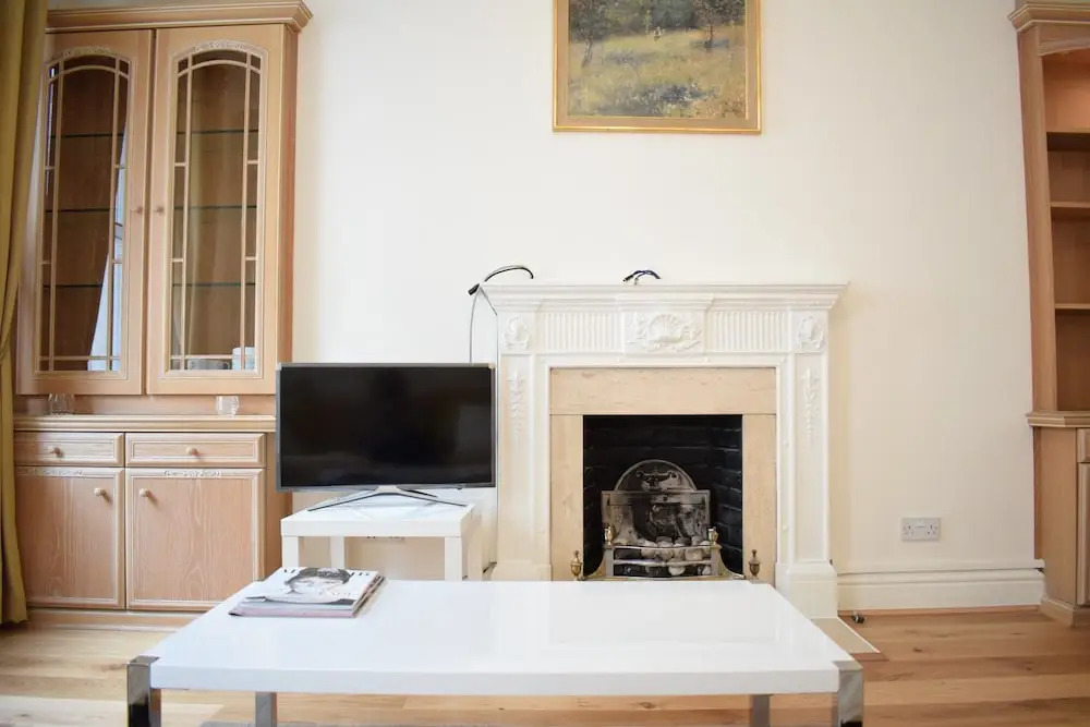 Spacious 1 Bedroom Flat In Piccadilly Circus