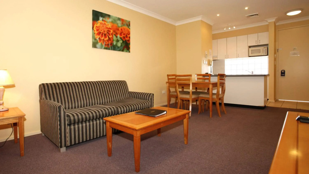 Maclin Lodge Motel