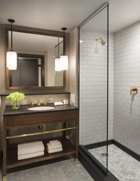 Kimpton Journeyman Hotel by IHG