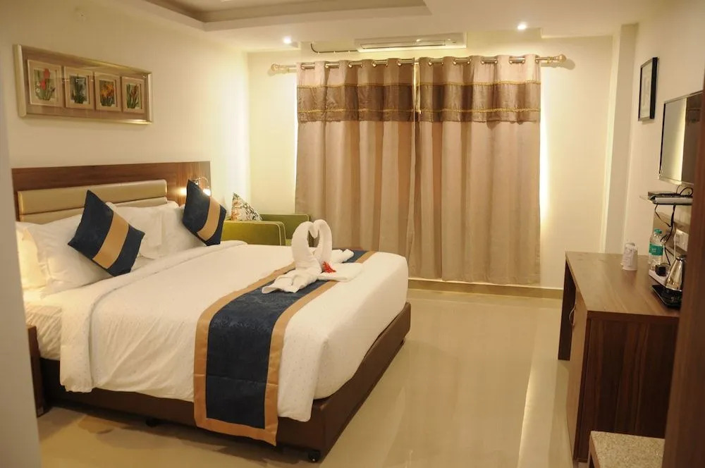Suraj Hotel