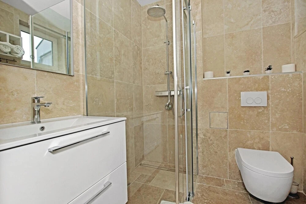 Amazing Home in Sibenik With Wifi and 3 Bedrooms