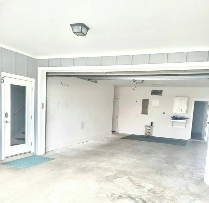 3201 S. 11th St - New Wave Rentals