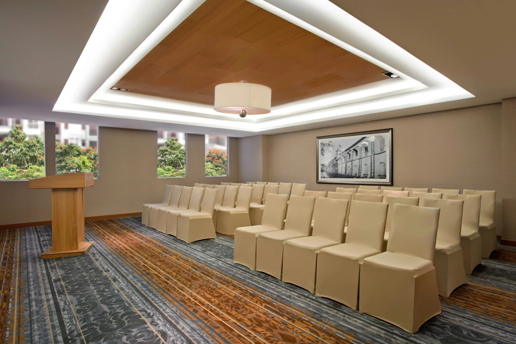 DoubleTree Suites by Hilton Bengaluru Outer Ring Road