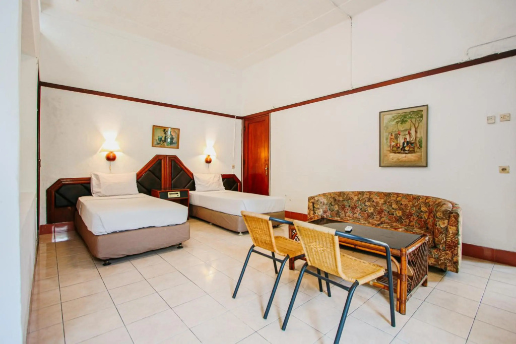 Hotel Bumi Asih Gedung Sate Bandung