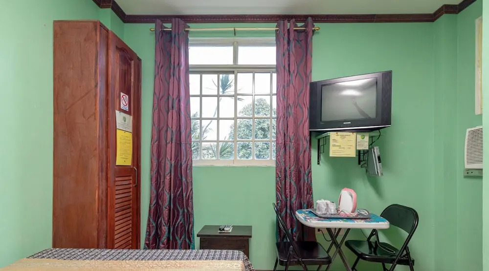 ZEN Rooms NBC Sun Griz Aklan
