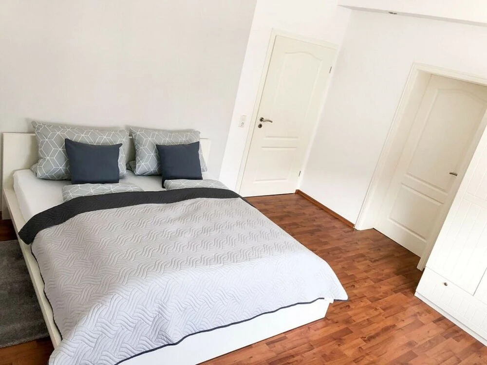Attractive Apartment in Freiberg near Center