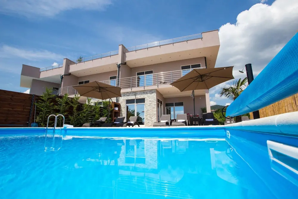 Villa Ella - Mediterranean stone house