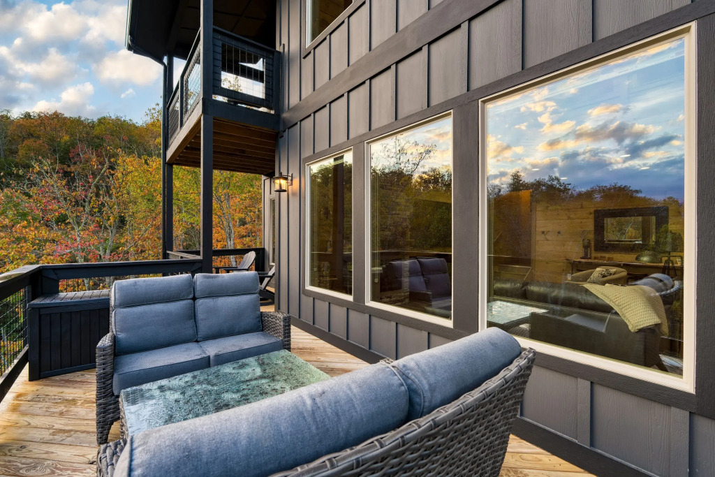 Rambling Ridge Lodge Endless Amenities Fun Indoor Pool Hot Tub A Arcade Game Room