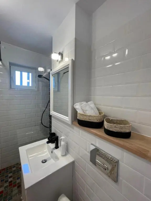 Robert’s Brilliant Apartament