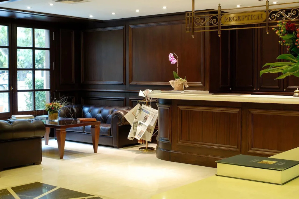 Hera Hotel