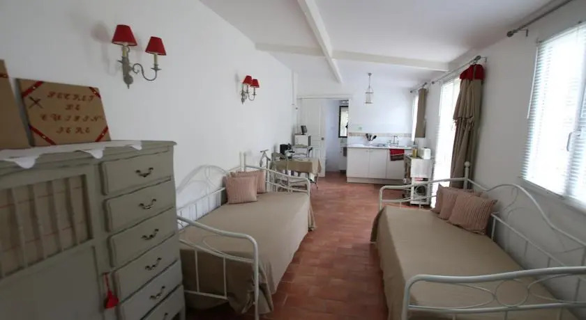 Gite Grise Mine Deco