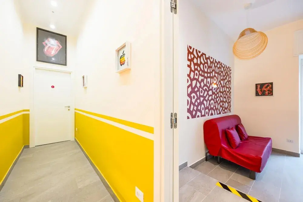Central Station Housing - Apartment 2 by Wonderful Italy