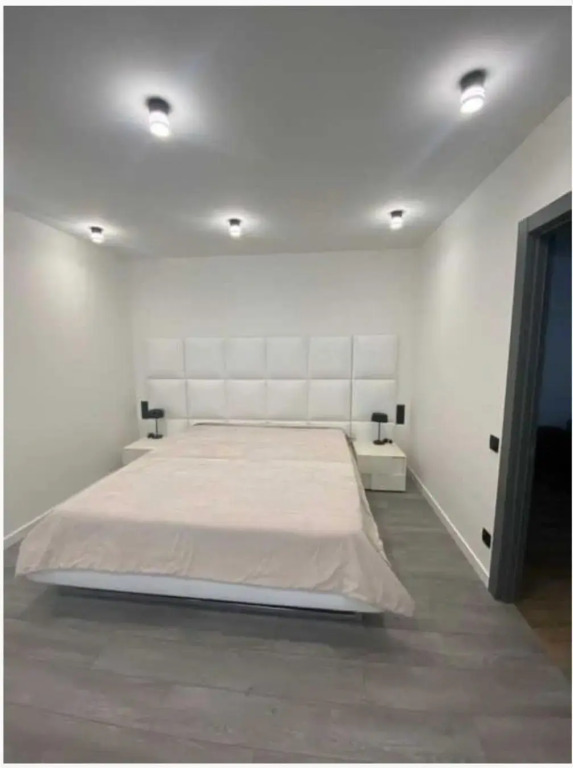 Lux 1-bedroom beautiful apartment Most City Central area
