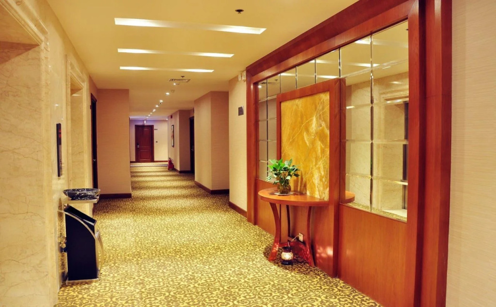 Eden Star Saigon Hotel