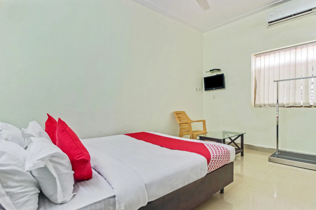 OYO Flagship 45983 Savera Holiday Home