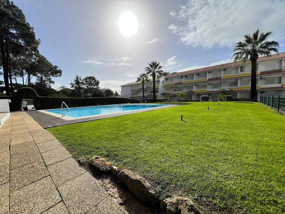 Vilamoura Nautilus With Pool by Homing