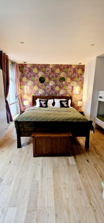 Burton Stone Inn