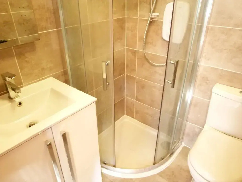 SS Property Hub - City of London Studio Apartment 7