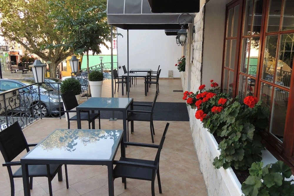 Hôtel Le Tivoli Théopolis