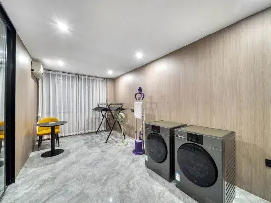 Aifeel Hotel
