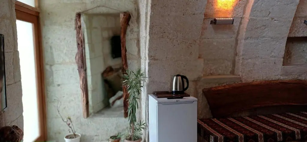 Sur Cave Hotel