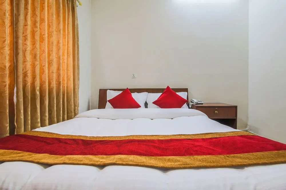 Oyo 358 Hotel Rose Star
