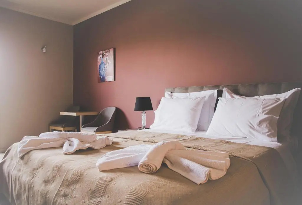 Phaedra Suites
